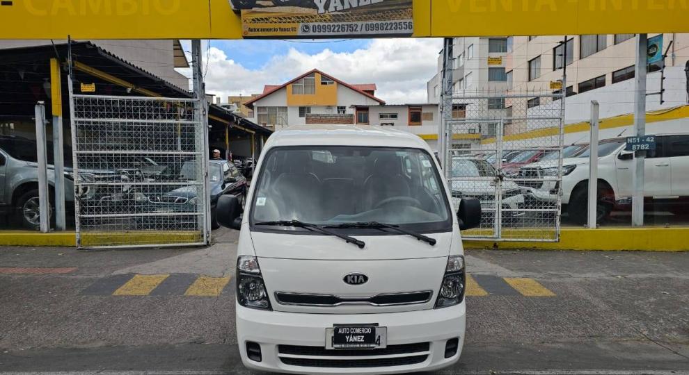 Kia K2700 2014