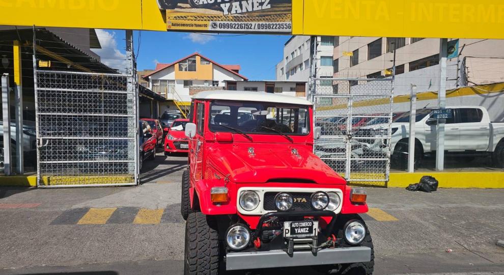 Toyota Land Cruiser FJ40 1981